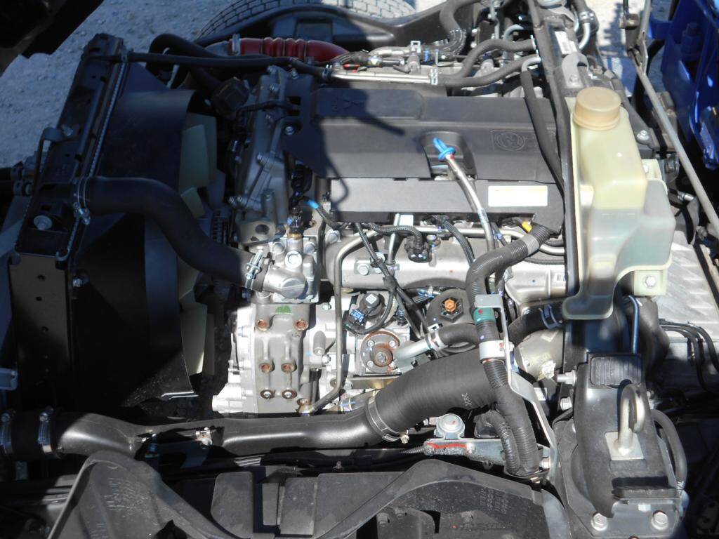 三菱ふそうキャンターセルフクレーン4段小型（2t・3t）[写真20]