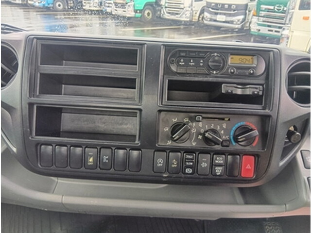 日野デュトロセーフティローダー小型（2t・3t）[写真27]