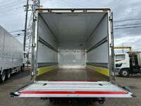 いすゞエルフアルミバン小型（2t・3t）[写真11]