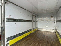 いすゞエルフアルミバン小型（2t・3t）[写真12]