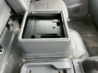 いすゞエルフアルミバン小型（2t・3t）[写真29]