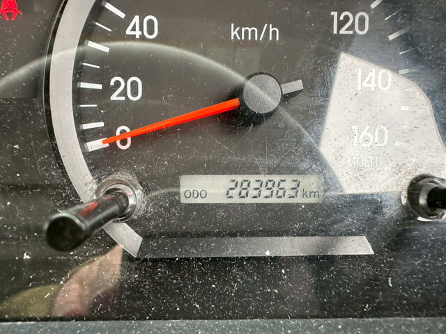 いすゞエルフアルミバン小型（2t・3t）[写真32]