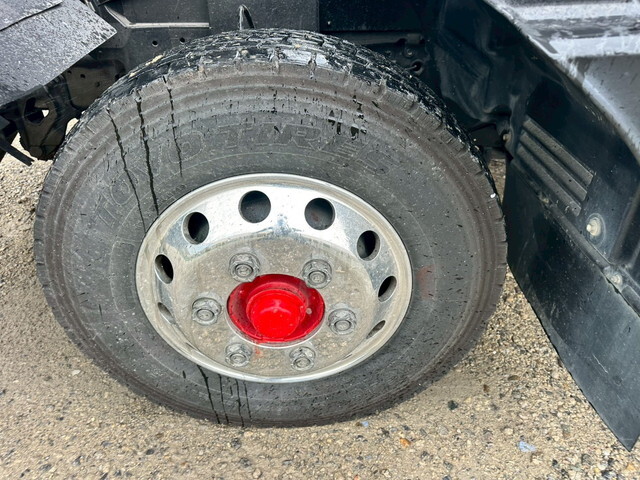 いすゞフォワードアルミウイング中型（4t）[写真25]