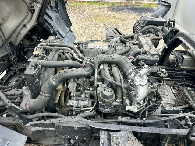 いすゞフォワードアルミウイング中型（4t）[写真34]