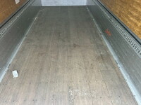 いすゞフォワードアルミウイング中型（4t）[写真09]