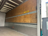 いすゞフォワードアルミウイング中型（4t）[写真10]