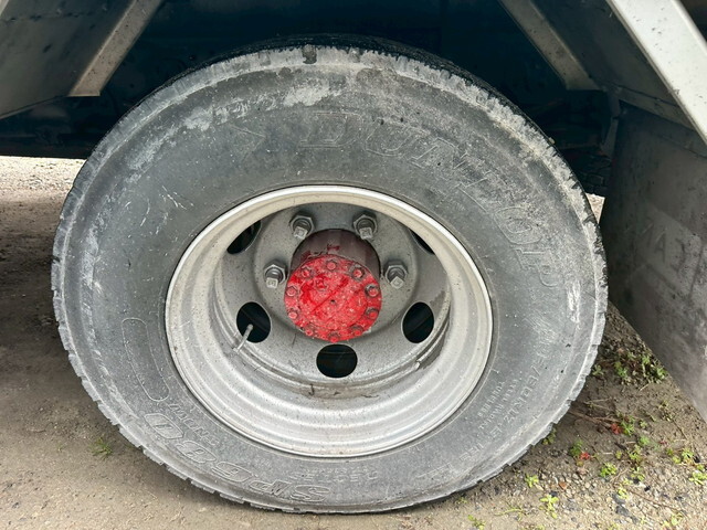 いすゞフォワードアルミウイング中型（4t）[写真20]