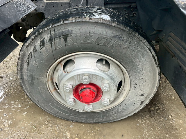 いすゞフォワードアルミウイング中型（4t）[写真21]