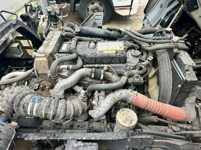 いすゞフォワードアルミウイング中型（4t）[写真30]