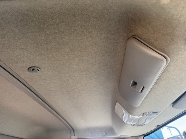 三菱ふそうファイターシャーシ中型（4t）[写真25]