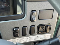 三菱ふそうファイターシャーシ中型（4t）[写真32]