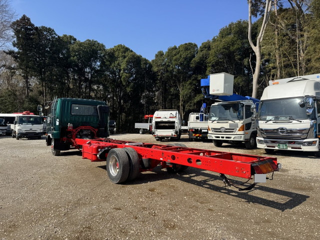 三菱ふそうファイターシャーシ中型（4t）[写真04]