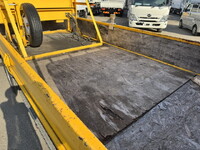 三菱ふそうキャンター道路作業車小型（2t・3t）[写真13]