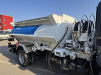 日野レンジャータンク車（タンクローリー）中型（4t）[写真08]