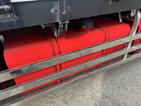 UDトラックスクオンアルミウイング大型（10t）[写真28]