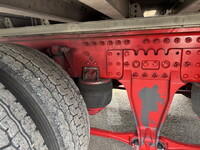 UDトラックスクオンアルミウイング大型（10t）[写真33]