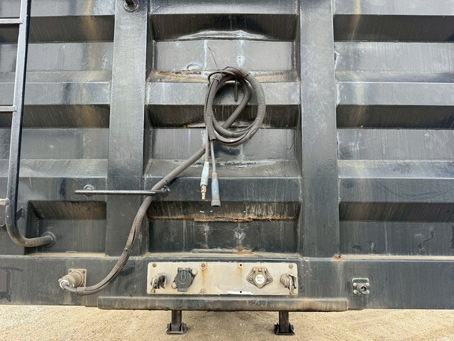 その他のメーカーその他の車種土砂ダンプトレーラー大型（10t）[写真10]