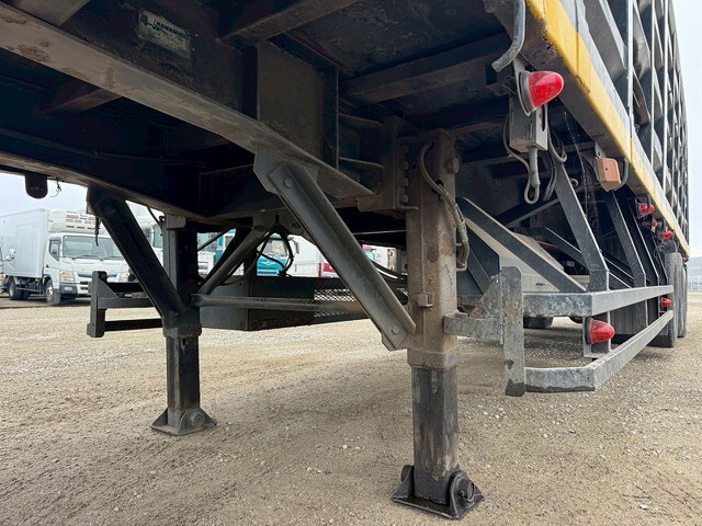 その他のメーカーその他の車種土砂ダンプトレーラー大型（10t）[写真27]