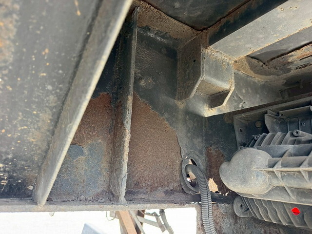 その他のメーカーその他の車種土砂ダンプトレーラー大型（10t）[写真33]