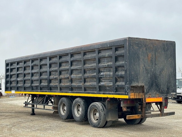 その他のメーカーその他の車種土砂ダンプトレーラー大型（10t）[写真04]