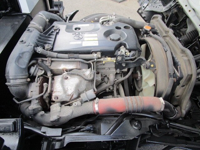 いすゞエルフ高所作業車小型（2t・3t）[写真15]