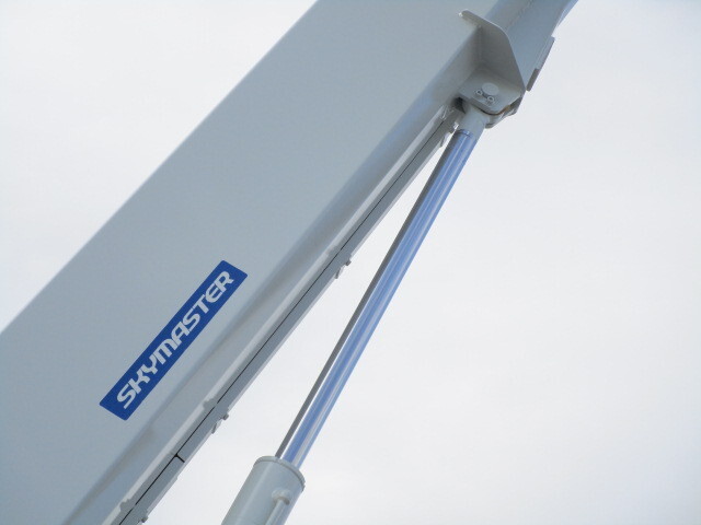 いすゞエルフ高所作業車小型（2t・3t）[写真20]