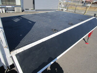 いすゞエルフクレーン5段小型（2t・3t）[写真13]