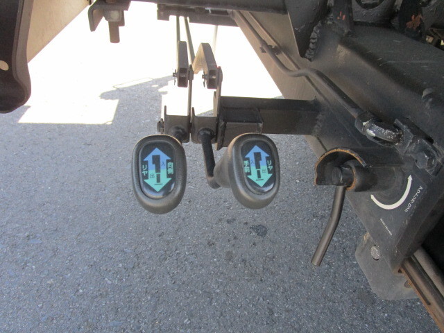 いすゞエルフクレーン5段小型（2t・3t）[写真17]