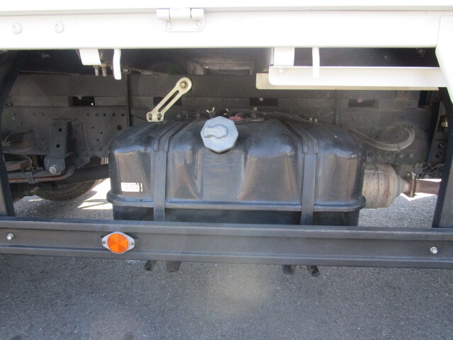 いすゞエルフクレーン5段小型（2t・3t）[写真33]