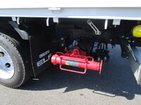 いすゞエルフクレーン5段小型（2t・3t）[写真41]