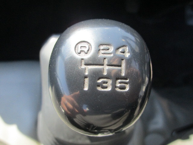 日野デュトロ高所作業車小型（2t・3t）[写真11]