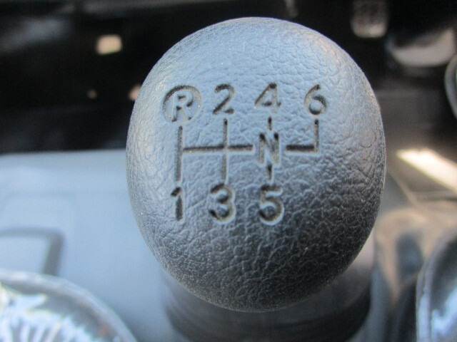 日野デュトロ高所作業車小型（2t・3t）[写真12]