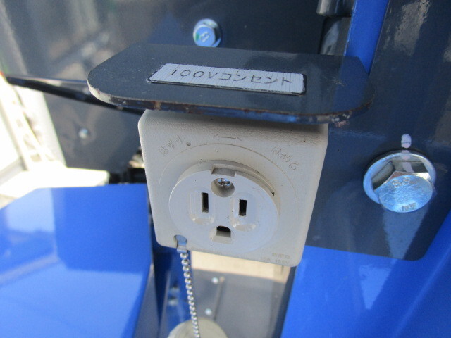 日野デュトロ高所作業車小型（2t・3t）[写真24]