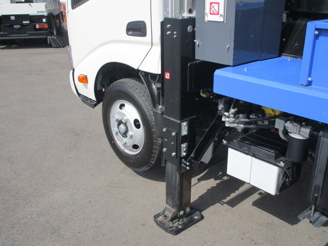 日野デュトロ高所作業車小型（2t・3t）[写真34]