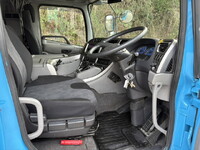 UDトラックスクオンアルミブロック大型（10t）[写真22]