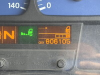 UDトラックスクオンアルミブロック大型（10t）[写真23]