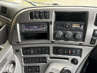 UDトラックスクオンアルミブロック大型（10t）[写真24]