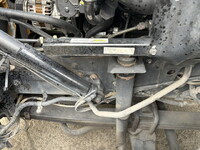 UDトラックスクオンアルミブロック大型（10t）[写真31]