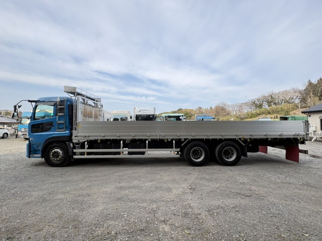 UDトラックスクオンアルミブロック大型（10t）[写真05]