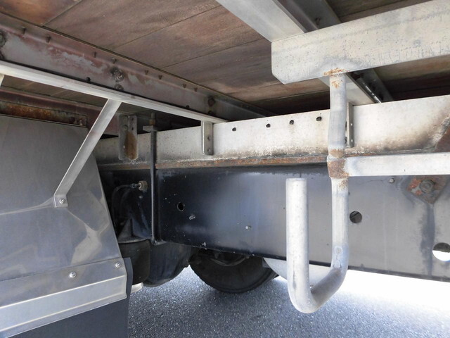 日野レンジャーアルミブロック中型（4t）[写真10]