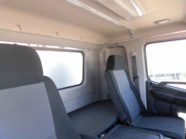 日野レンジャーアルミブロック中型（4t）[写真13]