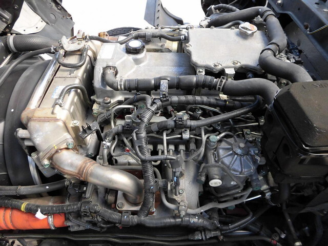 日野レンジャーアルミブロック中型（4t）[写真21]