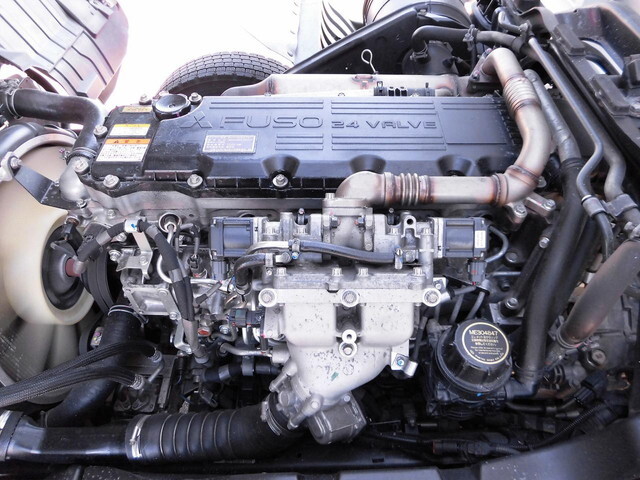 三菱ふそうファイターアルミウイング中型（4t）[写真22]