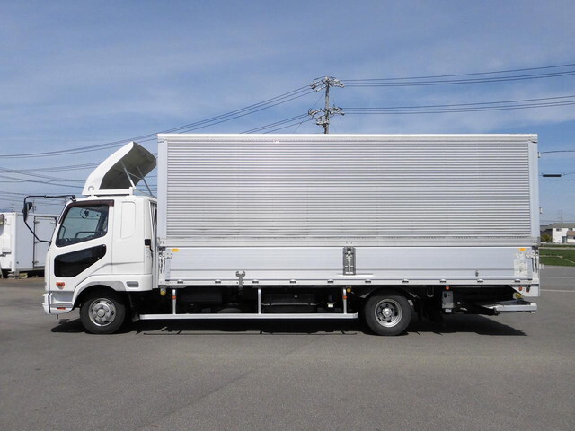 三菱ふそうファイターアルミウイング中型（4t）[写真05]