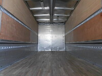 三菱ふそうファイターアルミウイング中型（4t）[写真09]