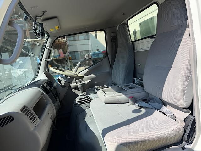 トヨタトヨエース冷凍車（冷蔵車）小型（2t・3t）[写真21]