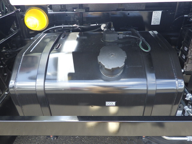 三菱ふそうスーパーグレートダンプ大型（10t）[写真18]