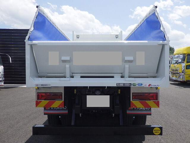 三菱ふそうスーパーグレートダンプ大型（10t）[写真05]