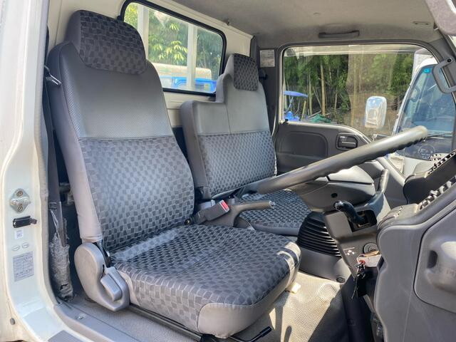 いすゞエルフ平ボディ小型（2t・3t）[写真15]