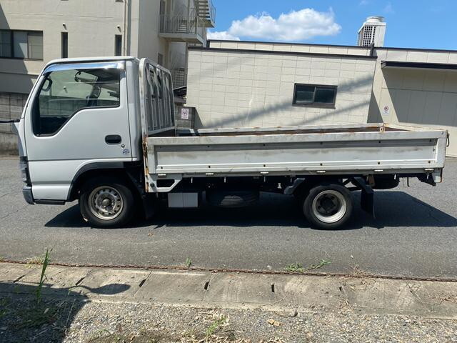 いすゞエルフ平ボディ小型（2t・3t）[写真08]